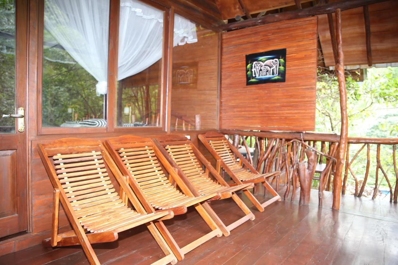Jungle Face Inn Ella Exterior photo