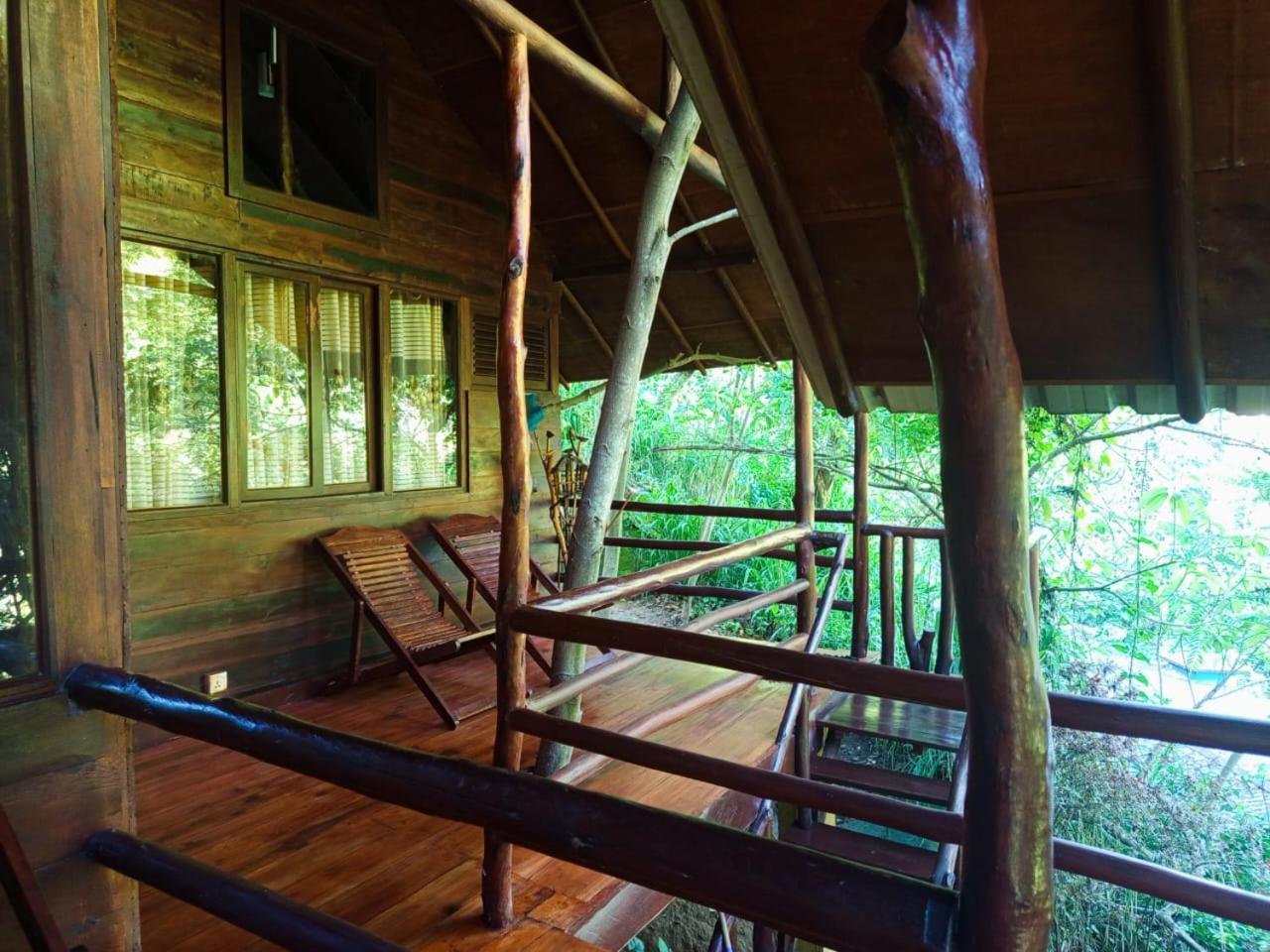 Jungle Face Inn Ella Exterior photo